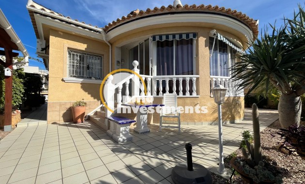 Villa - Bestaande bouw - La Zenia - 10625
