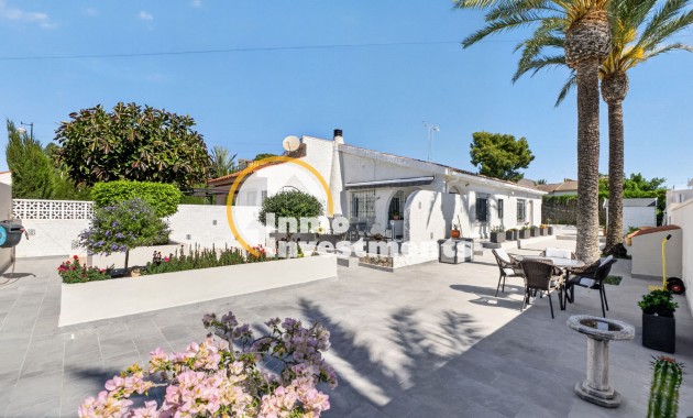 Villa - Bestaande bouw - Torrevieja - Aguas Nuevas