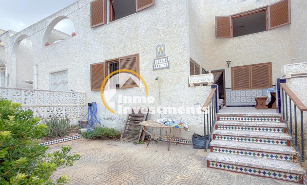 Villa - Bestaande bouw - Torrevieja - Calas Blanca