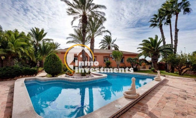 Villa - Bestaande bouw - Torrevieja - La Siesta - El Salado - Torreta