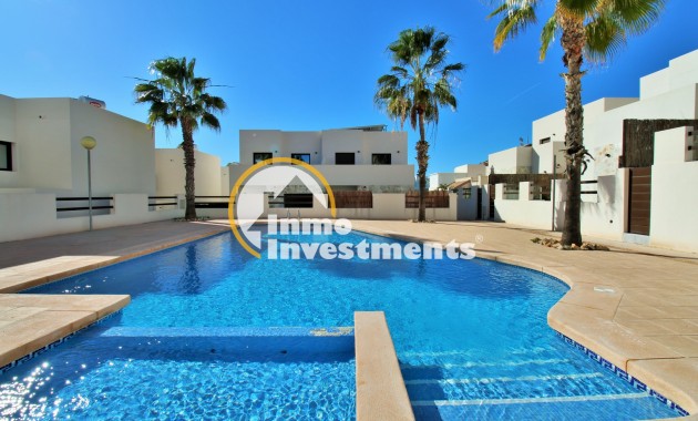 Villa - Bestaande bouw - Villamartin - 11681