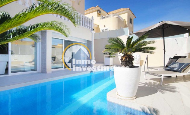 Villa - Bestaande bouw - Villamartin - Bosque de las Lomas 