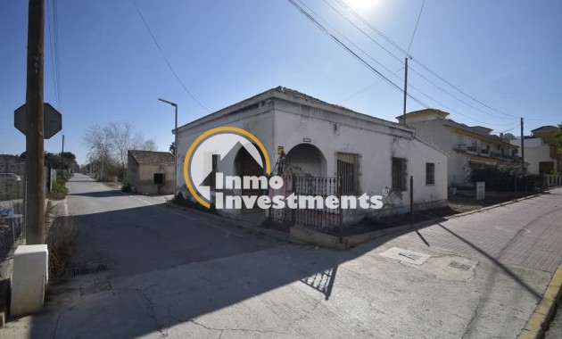 Villa - Gebrauchtimmobilien - Daya Nueva - Daya Nueva