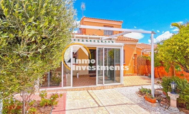 Villa - Gebrauchtimmobilien - Playa Flamenca - Playa Flamenca