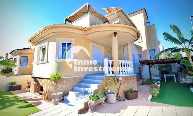 Villa - Gebrauchtimmobilien - San Miguel de Salinas - 56617