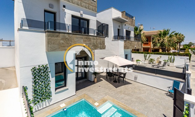 Villa - Gebrauchtimmobilien - Torrevieja - 12487