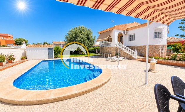 Villa - Gebrauchtimmobilien - Torrevieja - La Siesta - El Salado - Torreta