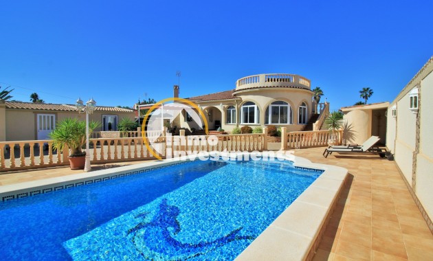 Villa - Gebrauchtimmobilien - Torrevieja - La Siesta