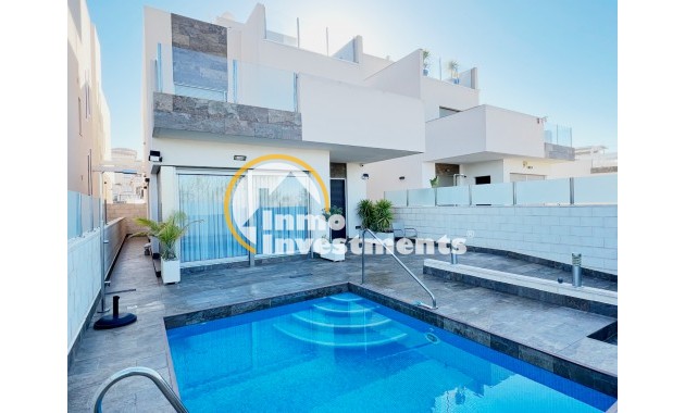 Villa - Gebrauchtimmobilien - Villamartin - 10620