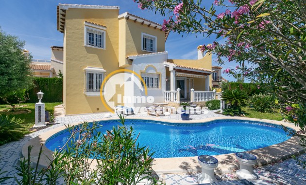 Villa - Gebrauchtimmobilien - Villamartin - 13806