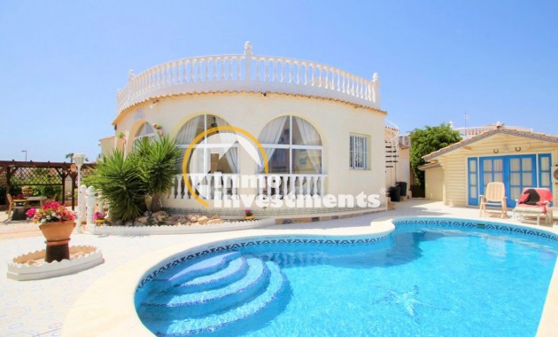 Villa - Gebrauchtimmobilien - Villamartin - 9002