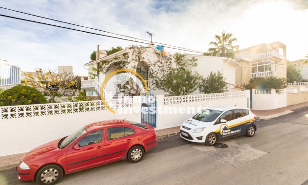 Villa - Gebrauchtimmobilien - Villamartin - Blue Lagoon