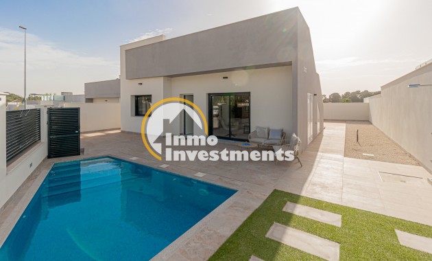 Villa - New build - Pinar de Campoverde - 13075