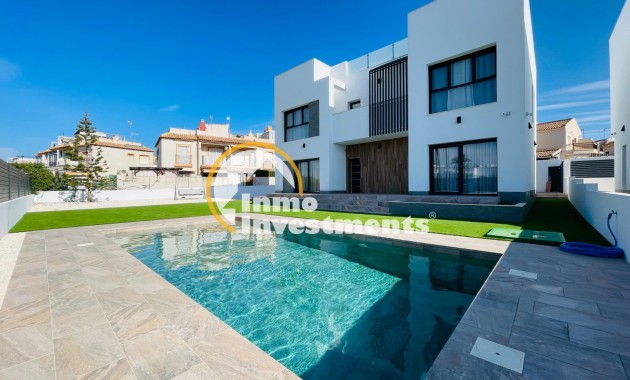 Villa - New build - Torrevieja - 19178