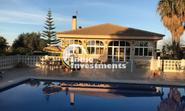 Villa - Resale - Dolores - 79502