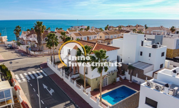 Villa - Resale - La Mata - 8210
