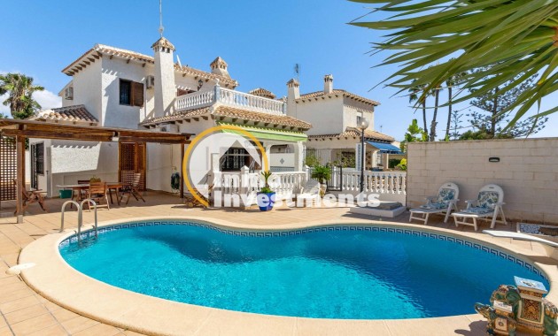 Villa - Resale - La Zenia - Beachside