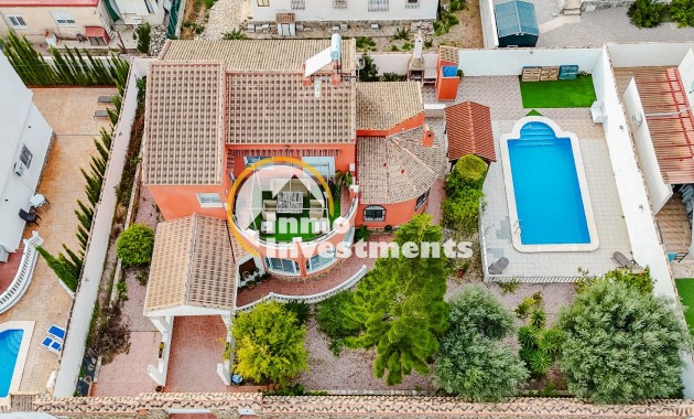 Villa - Resale - Torrevieja - La Siesta