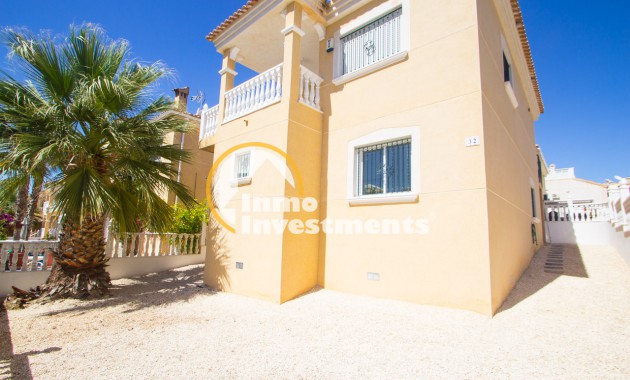 Villa - Resale - Villamartin - 3916