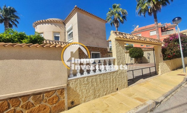 Villa - Resale - Villamartin - Villamartin