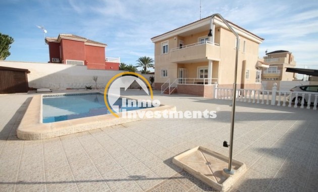 Villa - Revente privée - Torrevieja - Aguas Nuevas