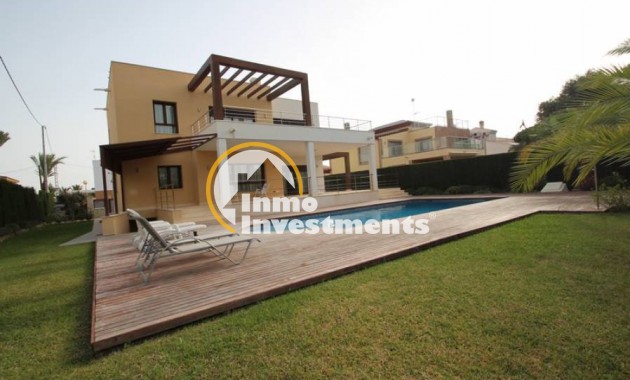 Villa - Till salu - Cabo Roig - 8260