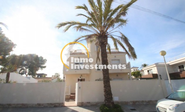 Villa - Till salu - Cabo Roig - 8283