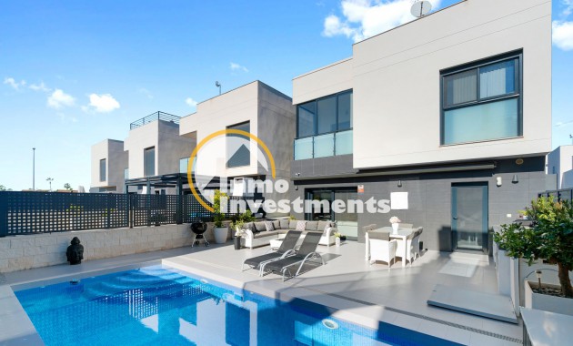 Villa - Till salu - Ciudad Quesada - 7582