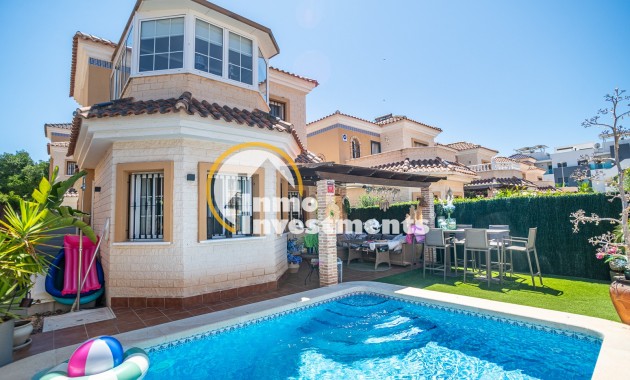 Villa - Till salu - El Raso - El raso