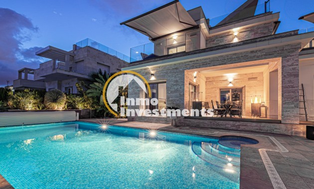 Villa - Till salu - La Zenia - 12353