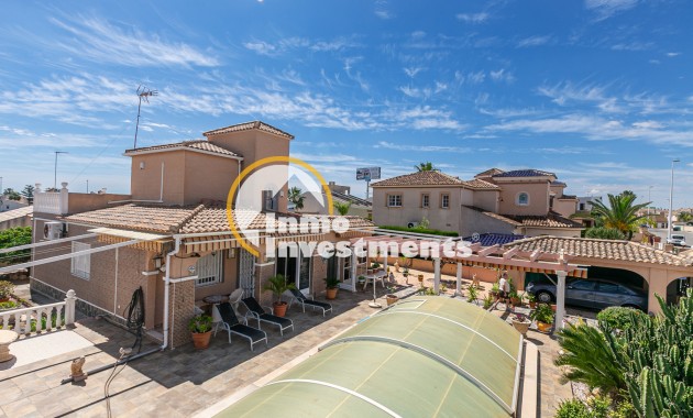 Villa - Till salu - La Zenia - 13794