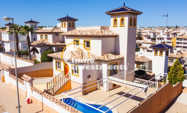 Villa - Till salu - Lomas de Cabo Roig - 10766