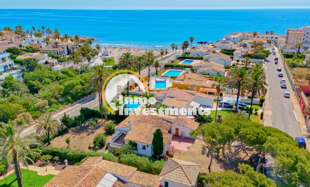 Villa - Till salu - Playa Flamenca - Beachside