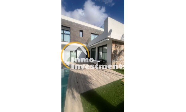 Villa - Till salu - Santiago de Ribeira - 64934