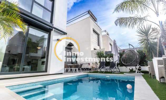 Villa - Till salu - Villamartin - 10967