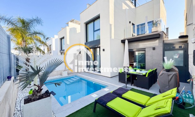 Villa - Till salu - Villamartin - 12947