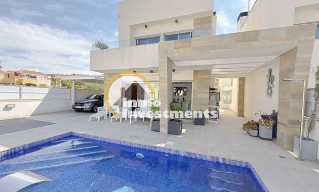 Villa - Till salu - Villamartin - Blue Lagoon