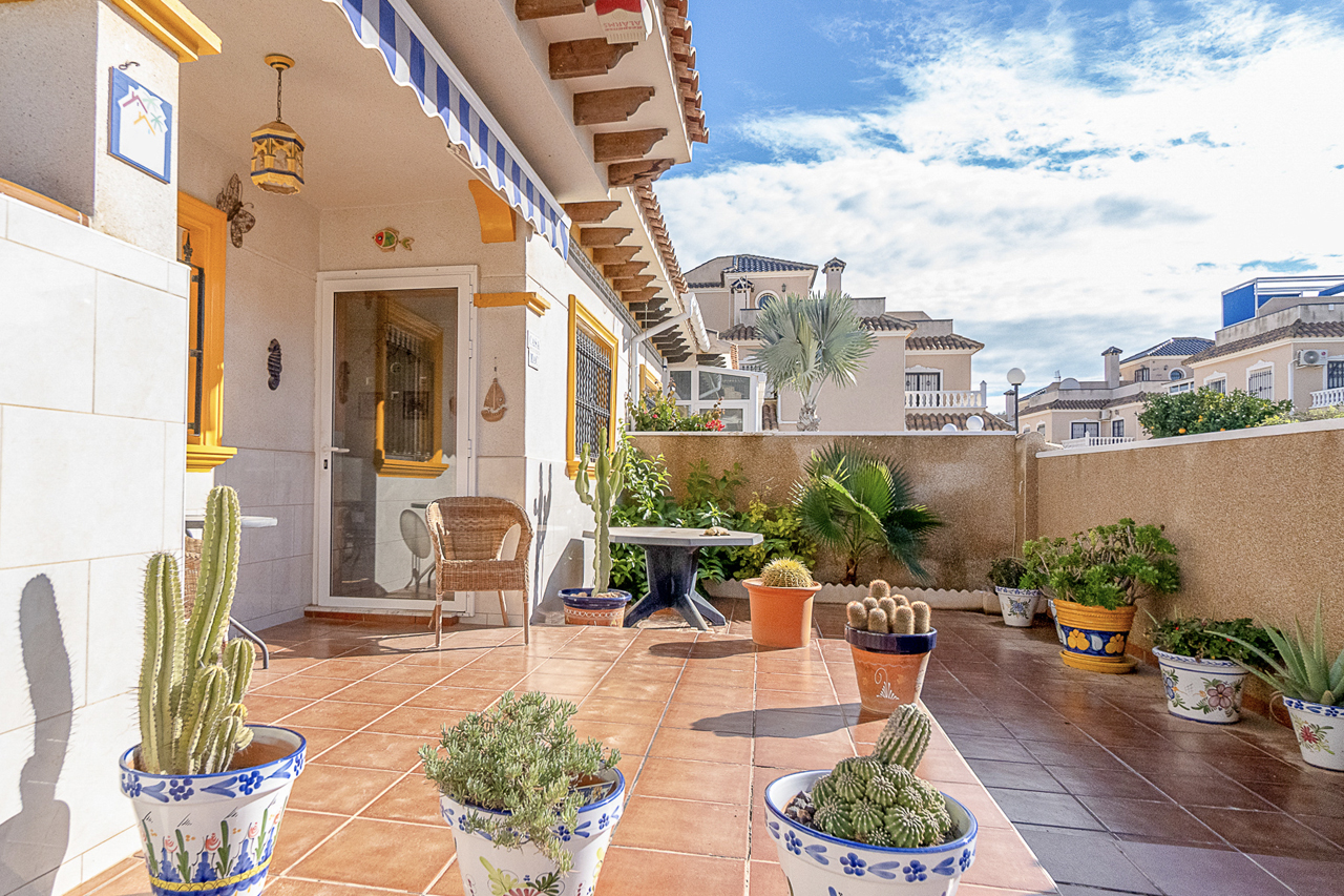 What is a bungalow? Properties in Spain explained