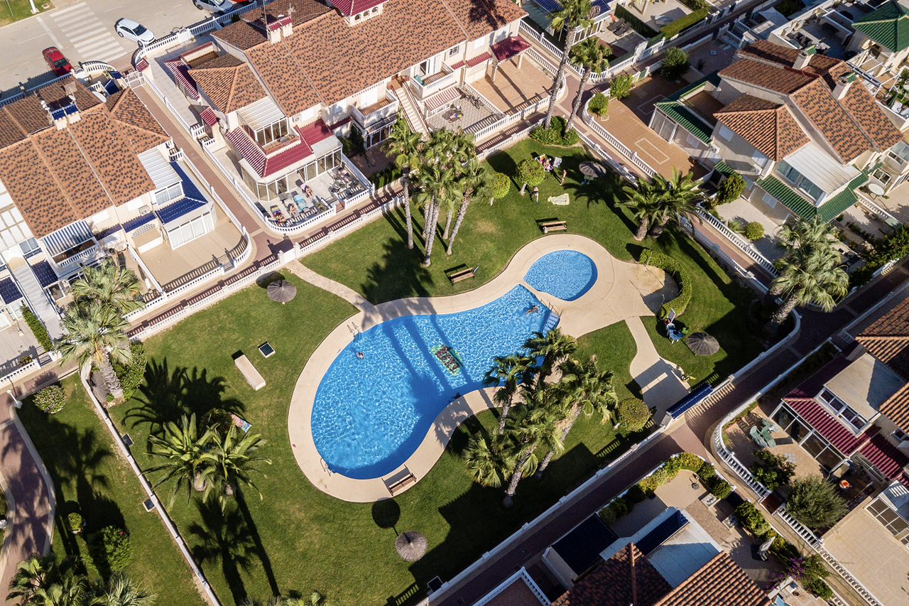 Zeniamar in Playa Flamenca, the complete community guide
