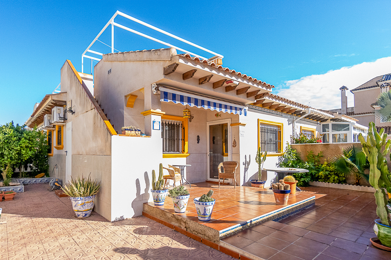 The complete property buyers guide for Villas San José in Playa Flamenca, La Zenia, and Cabo Roig