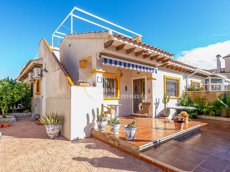 What is a bungalow? Properties in Spain explained