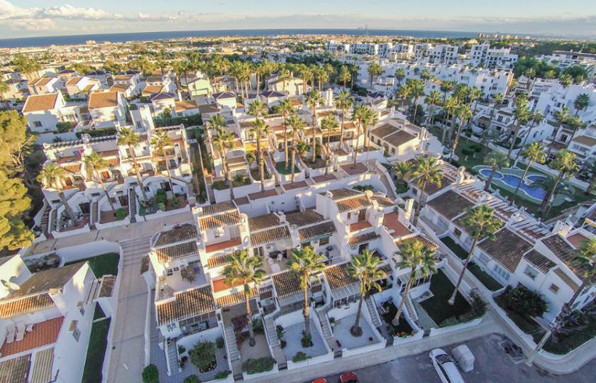 News, where to invest in 2017 Spanish property prices increase