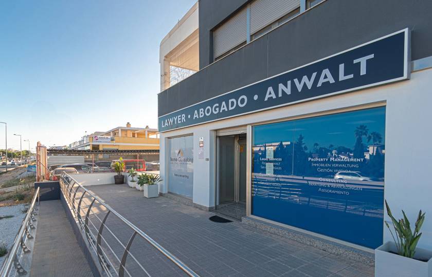 Inmo Consulting in La Zenia, lawyer in Orihuela Costa