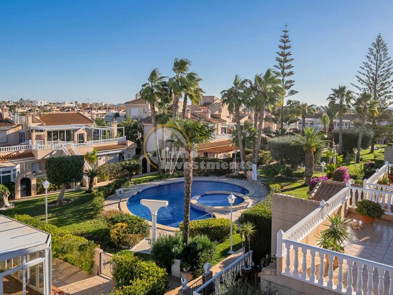 The complete guide for Miraflores in Orihuela Costa