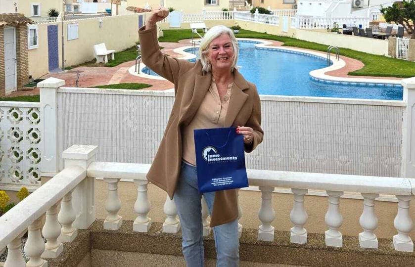 Nouveaux voisins, Ellen et Danny à Playa Flamenca