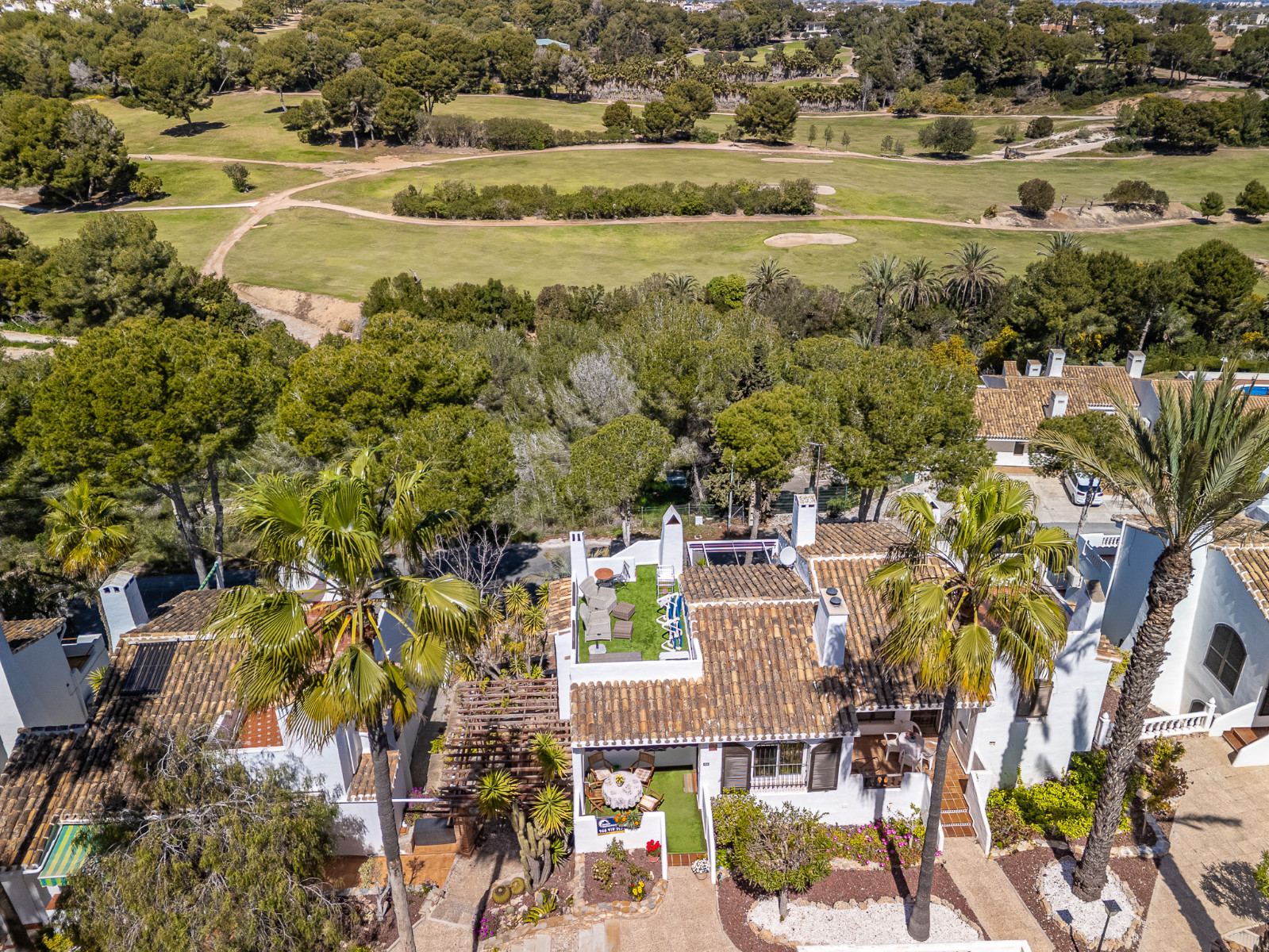 House in Villamartin - view 1