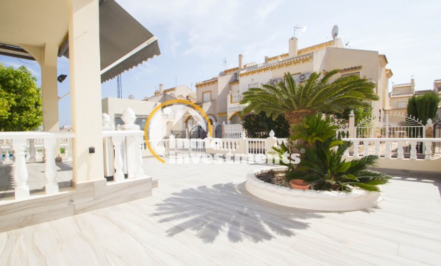 Resale - Semi detached villa - Playa Flamenca