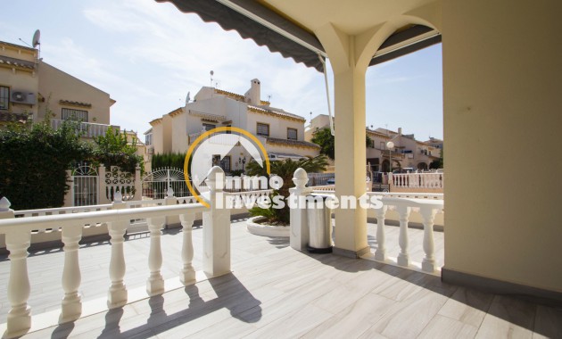 Bestaande bouw - Half vrijstaande villa - Playa Flamenca