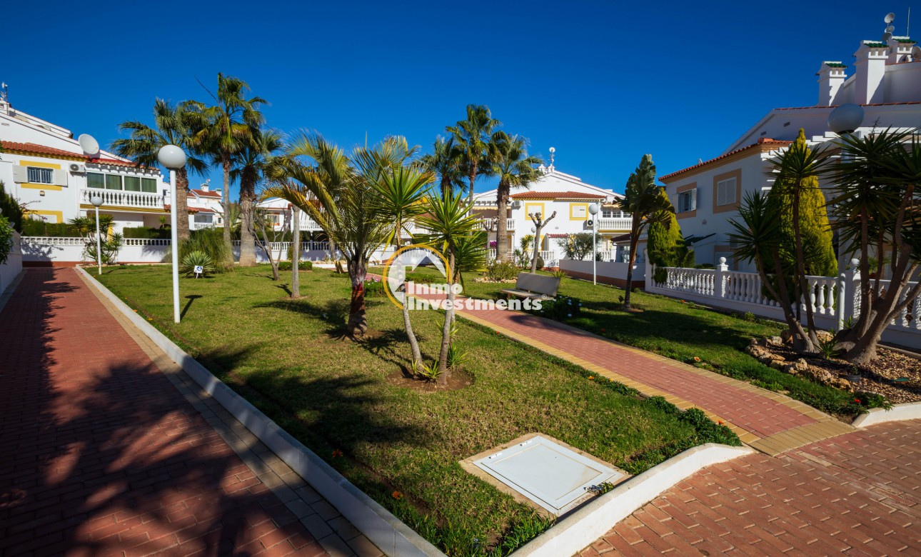 Till salu - Quad House - Playa Flamenca - Zenia Mar
