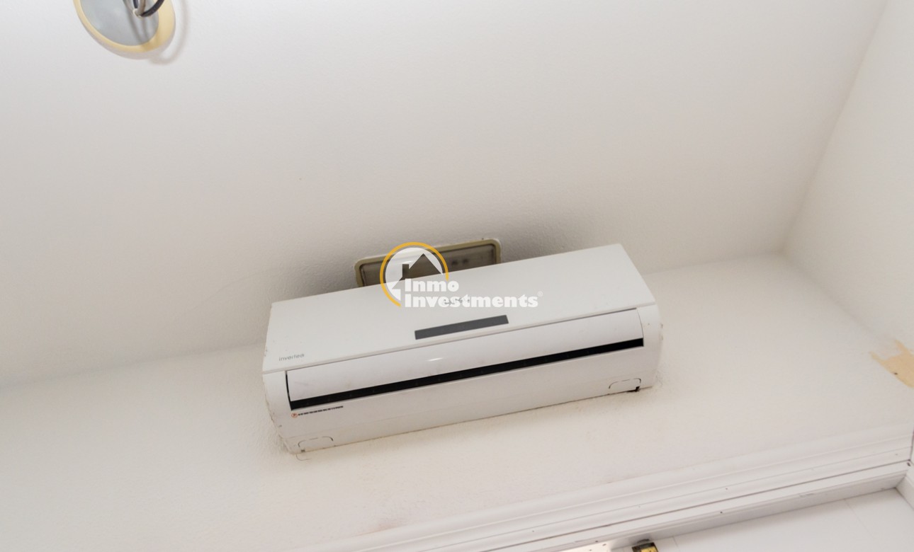 Long term rental - Commercial - Villamartin - Plaza